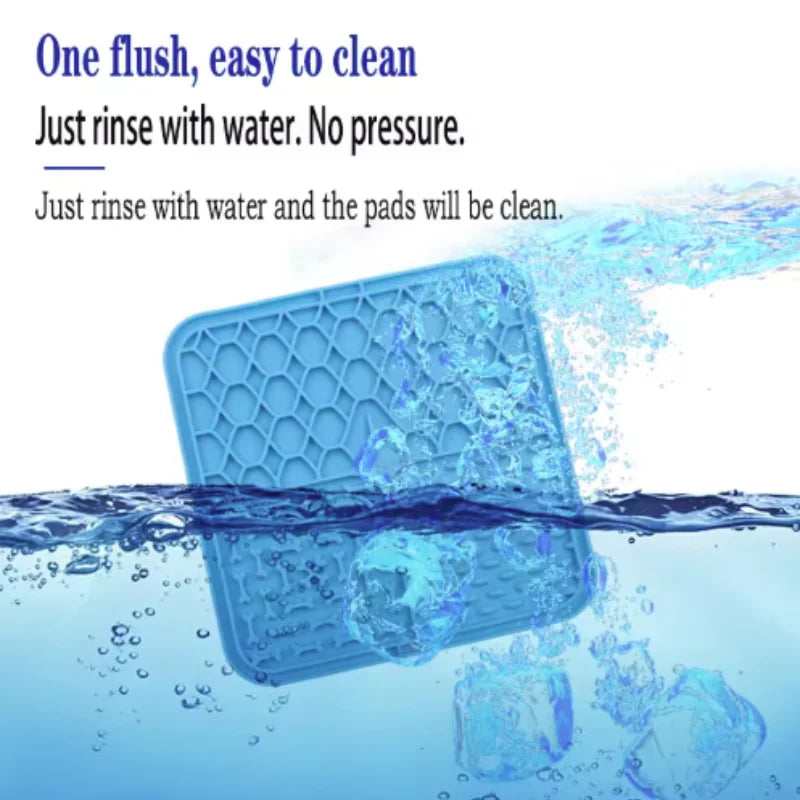 Elevate Your Dog's Mealtime with the Pet Lick Silicone Slow Feeder Mat – Ideal for Training and Bathing Distractions!